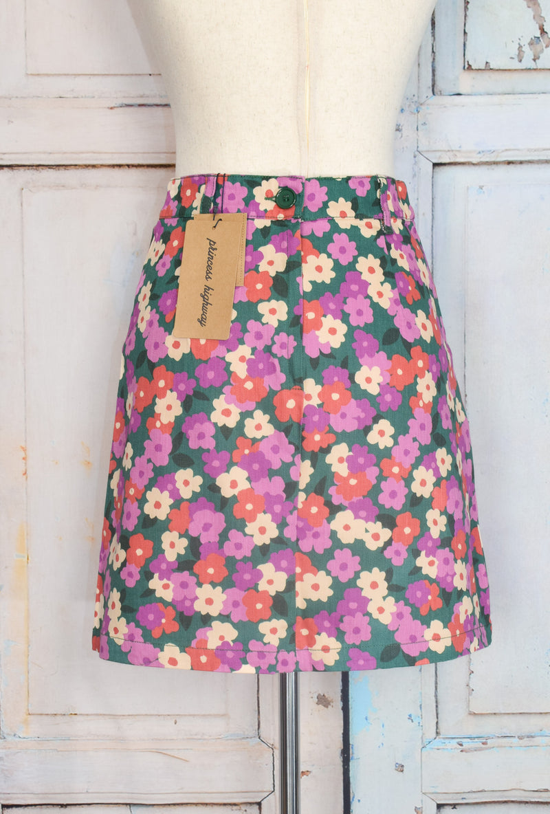 New w/ Tags MODCLOTH X PRINCESS HIGHWAY Green Daisies for Days Mini Skirt
