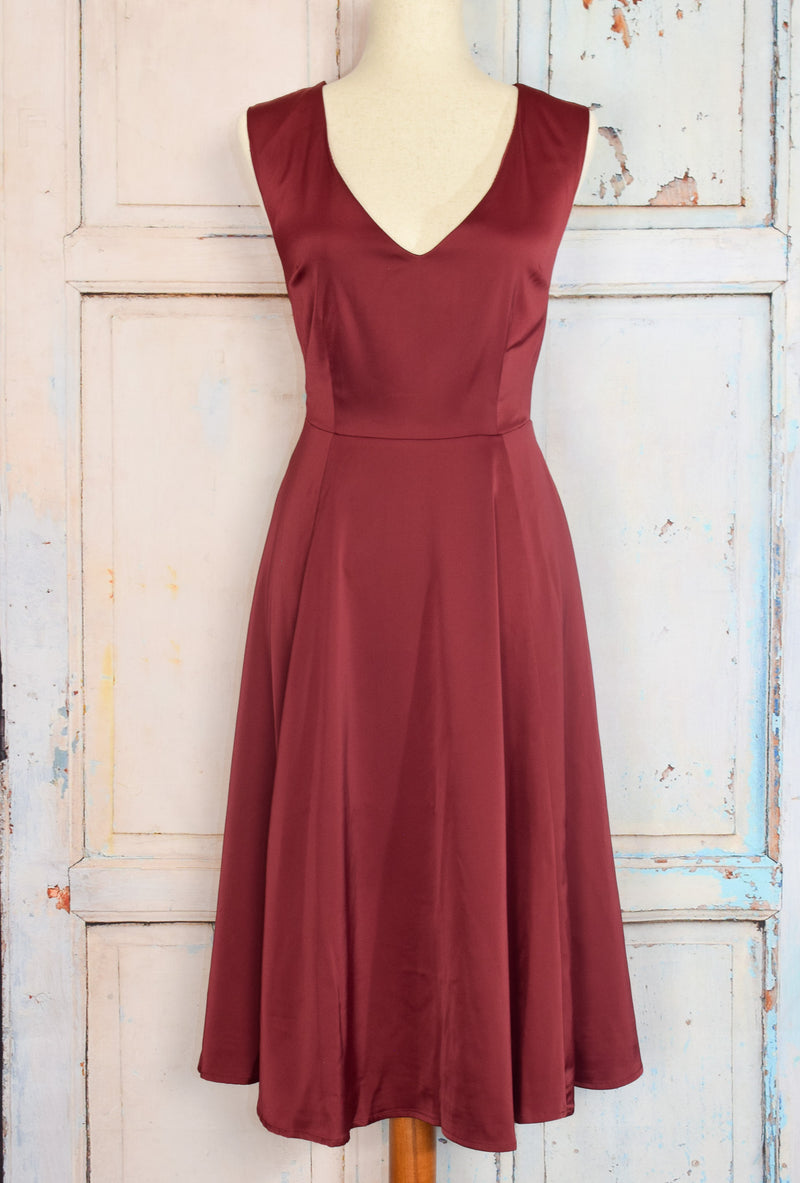 New w/ Tags MODCLOTH Your Luxe-y Day Satin Midi Dress