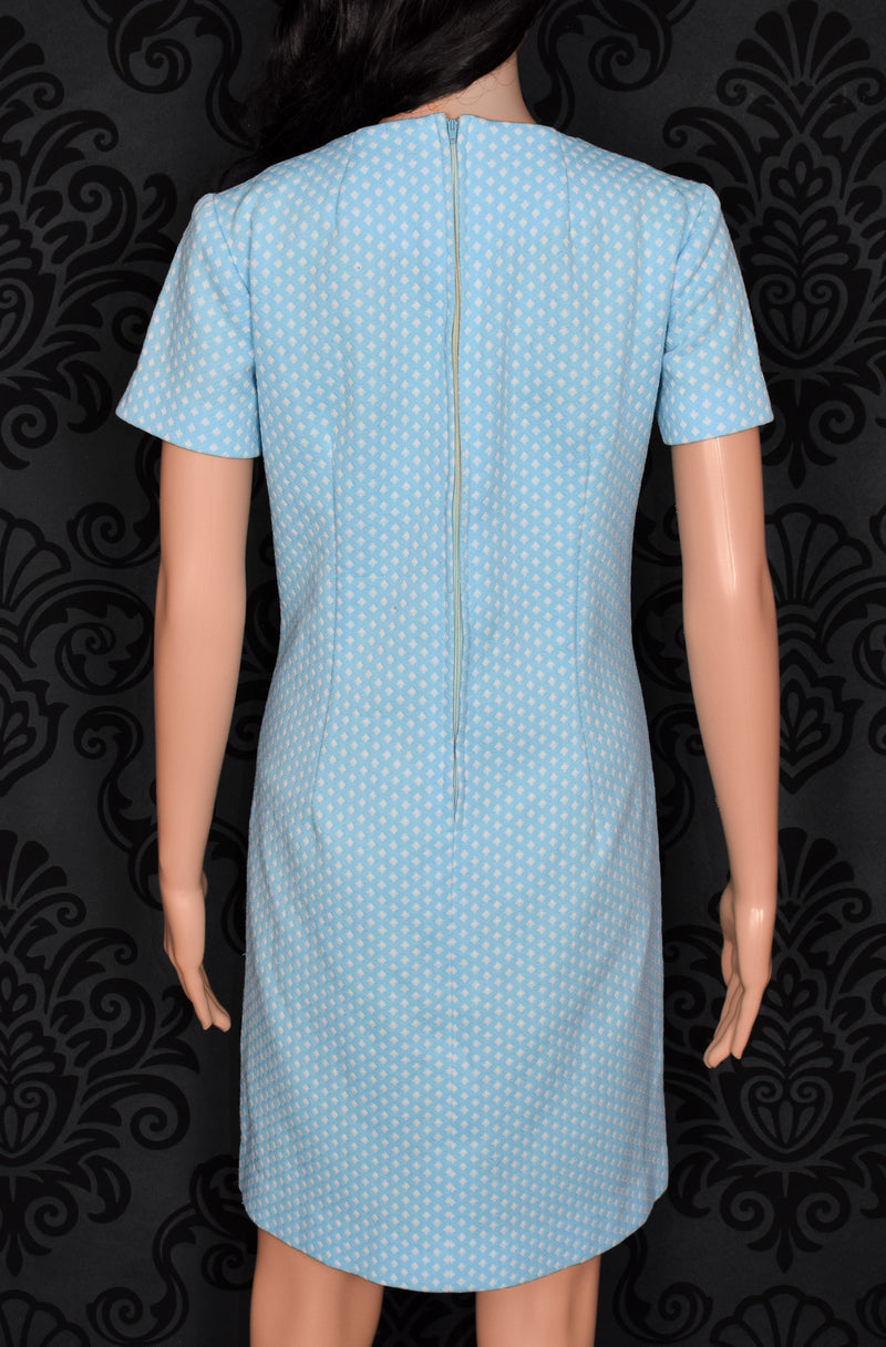 Vintage 60's Light Blue UNBRANDED Polka-dot Short Sleeve Polyester Shift Dress