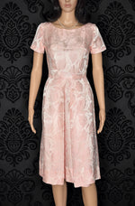 Women's Vintage 50's Light Pink Floral Brocade Short Sleeve Cocktail Dress