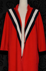 Women's Vintage 70s/80s Red Black & White V-Striped Polyester Housecoat