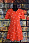 女性のビンテージ 60 年代赤水玉/花柄スプリット フラッター スリーブ ベビードール ドレス