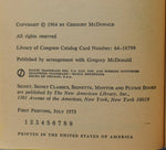 1973年、第1刷 - ランニング・スケアレッド - グレゴリー・マクドナルド - ペーパーバック本