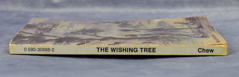1980 Edition - THE WISHING TREE - Ruth Chew - Paperback Book
