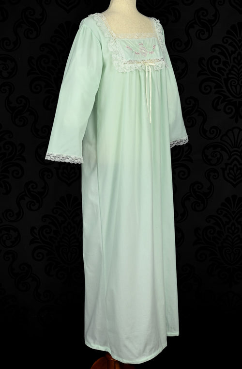 DEADSTOCK - Light Blue VANDEMERE Soft Knit Long Sleeve Nightgown - L