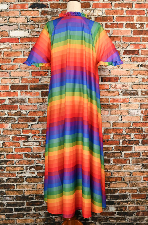 DEADSTOCK - Vintage 70s Rainbow Striped TIGER LILY Polyester Short Sleeve House Dress - One Size Fits All
