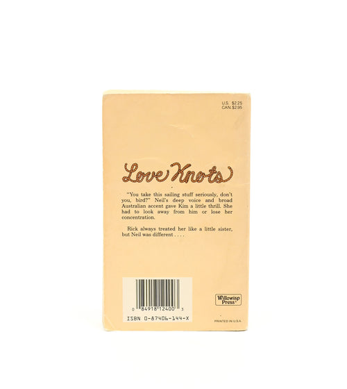 RARE 1987 Edition - LOVE KNOTS - Wanda VanHoy Smith - Paperback Book