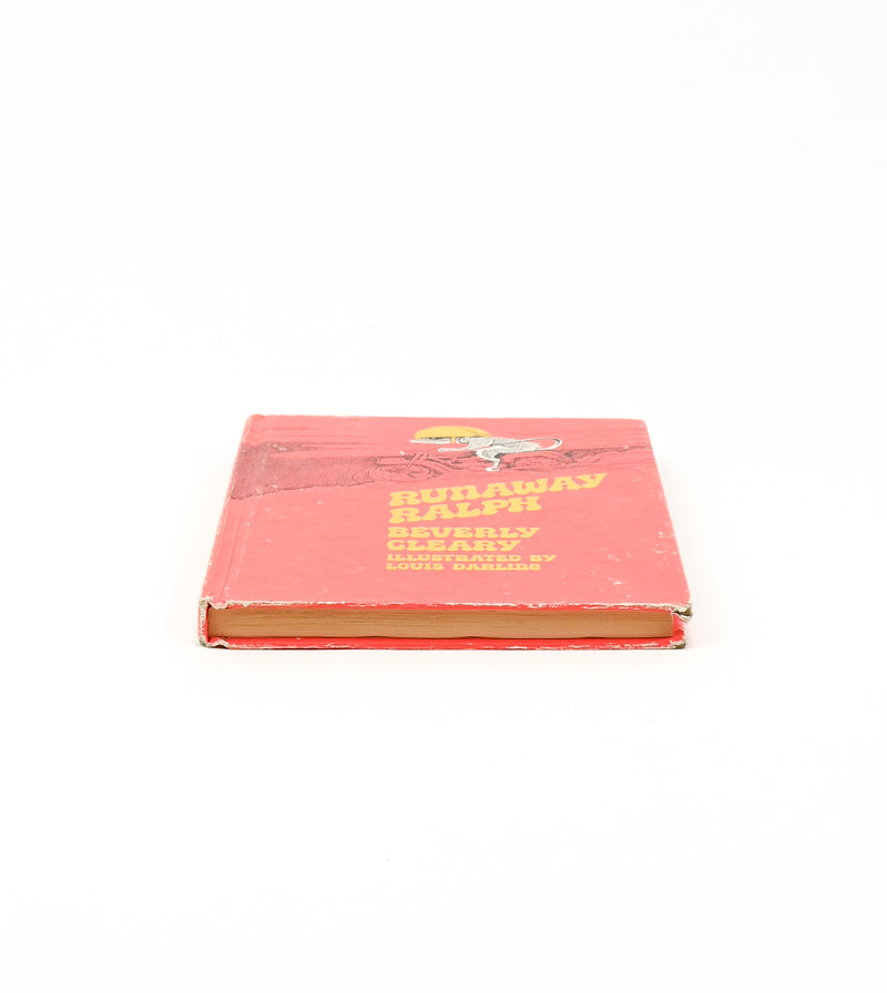 1970 Weekly Reader Children's Edition - RUNAWAY RALPH - Beverly Clearly - Hardback Book