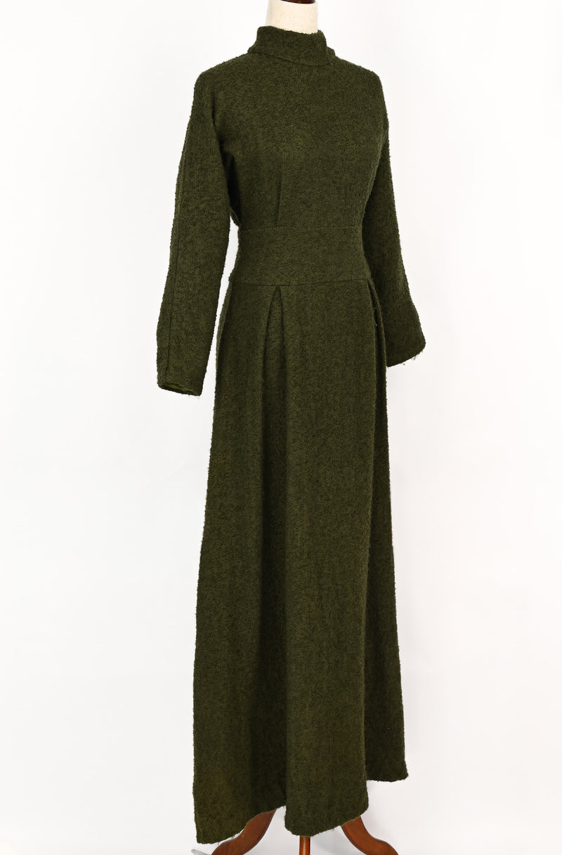 Vintage 60s/70s Olive Green Heavy Boucl Wool Long Sleeve Maxi Dress Barrio Boutique Vintage 60s/70s Olive Green Heavy Boucl Wool Long Sleeve Maxi Dress Barrio Boutique