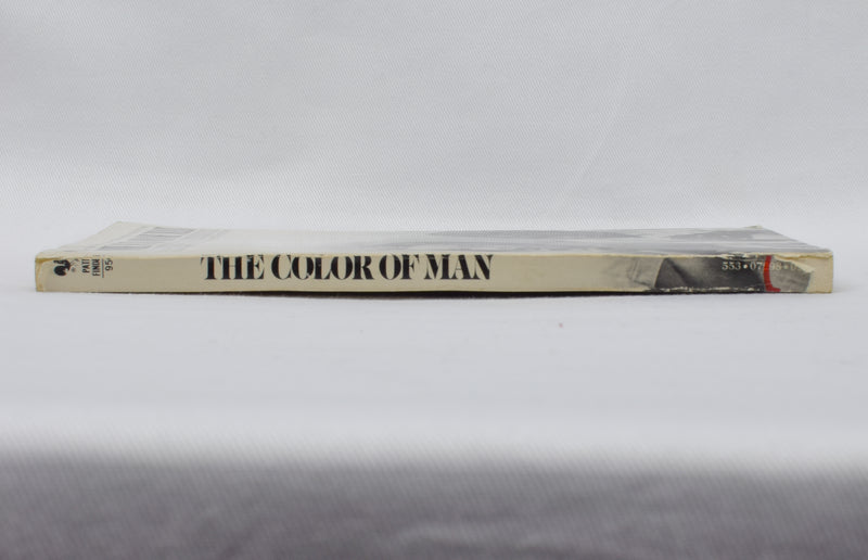 1972年 The Color of Man by Robert Cohen, Photography by Ken Heyman ペーパーバックブック